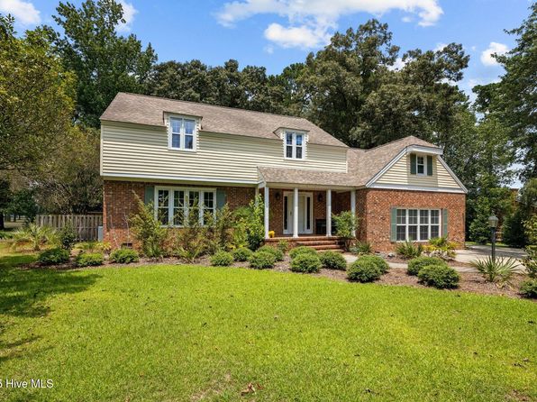 327 Plantation Dr