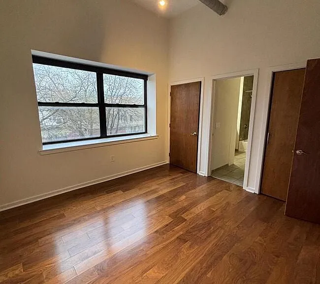 926 N 3rd St #3D — Photo 9