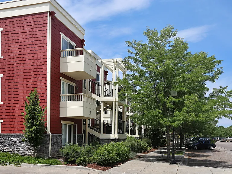 Belle Creek Apartments — Photo 15