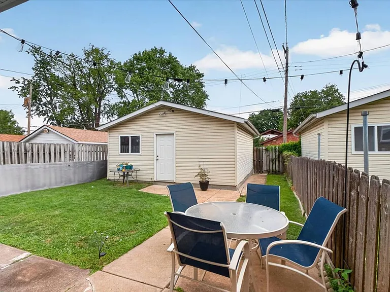 5641 Finkman — Photo 25