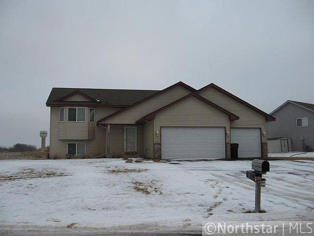 1st image of 310 Fawn Meadows