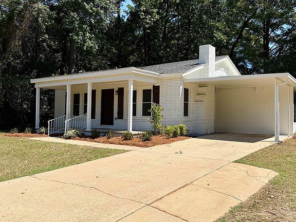 2nd image of 3504 Janice Dr