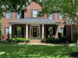 16016 Northstone Dr, Huntersville, NC 28078