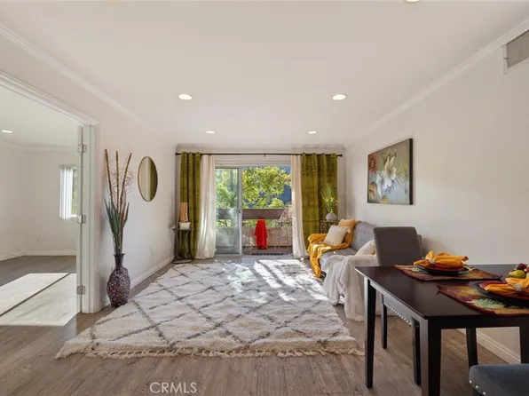 2700 Cahuenga Blvd E APT 4119, Los Angeles, CA 90068