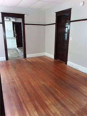 1st image of 152 Hedley Pl #1