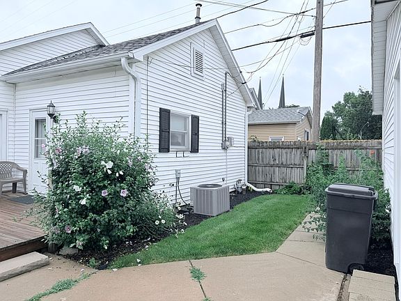 4th image of 828 Tonti St