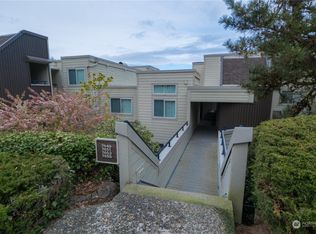 7449 Old Redmond Rd #312, Redmond, WA 98052