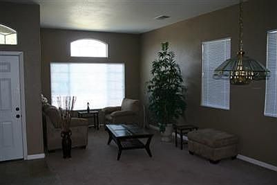4th image of 2013 Black Rose Ln