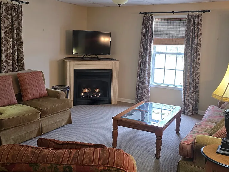 18022 Stone Mill Rd #B — Photo 2