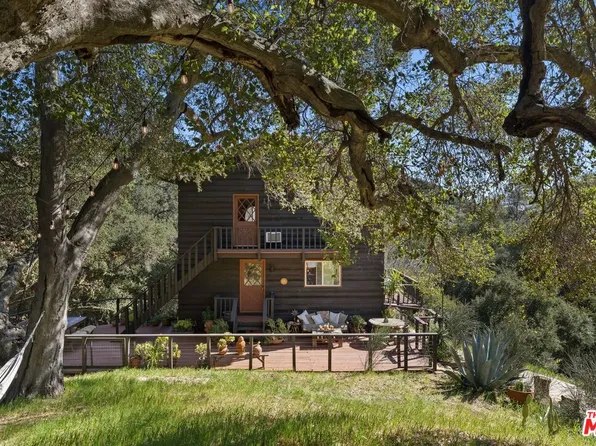 1555 Greenleaf Canyon Rd, Topanga, CA 90290