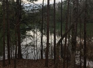 206 Raven Cliff Rd, Cleveland, SC 29635