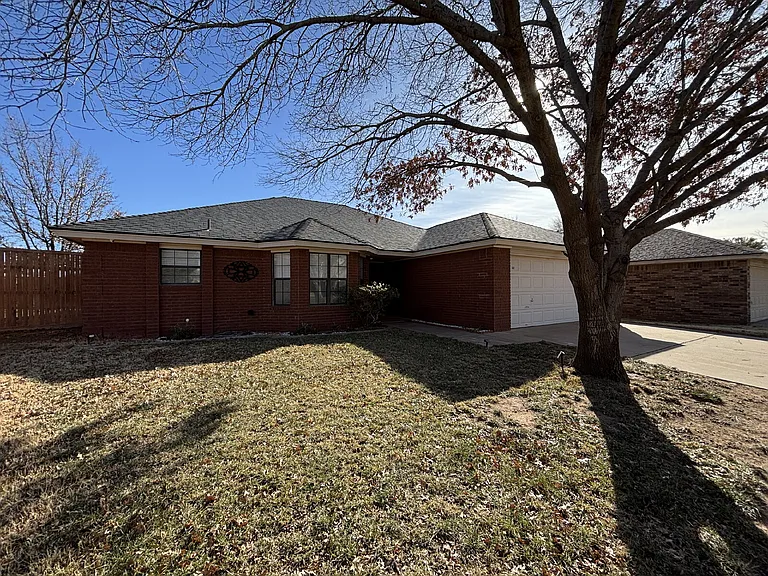 9701 Abbeville Ave — Photo 2