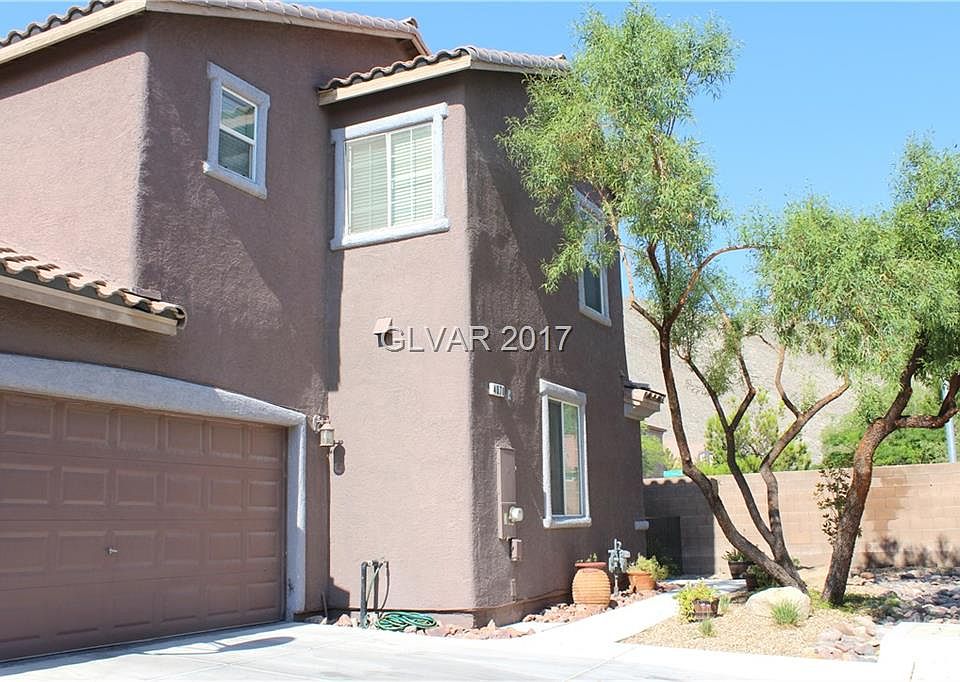 1st image of 4071 Sparrow Rock St