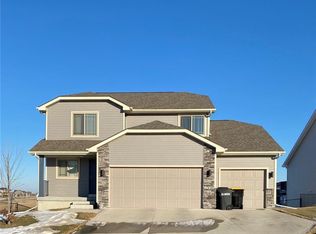 645 NE Badger Ln, Waukee, IA 50263