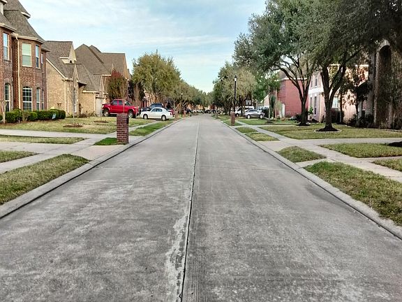 5th image of 3902 Houston Lake Dr