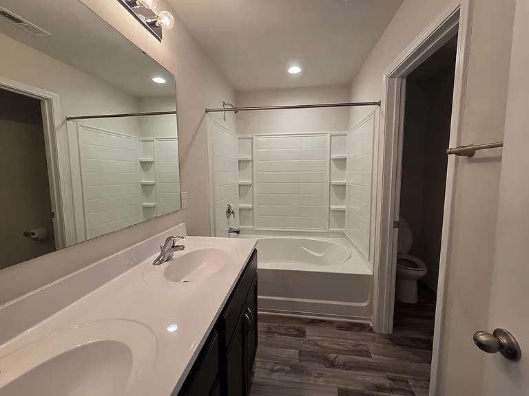 1808 Hart St — Photo 23