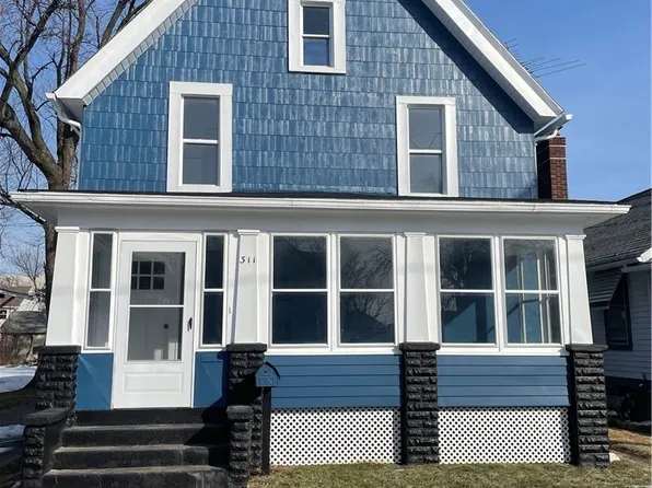 311 6th St, Fairport Harbor, OH 44077