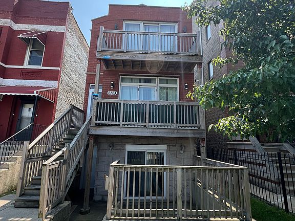 3rd image of 2723 W Congress Pkwy APT 2