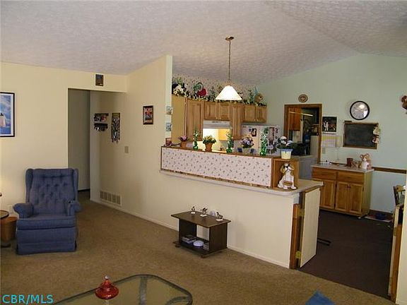 2nd image of 49 Stonyridge Ct