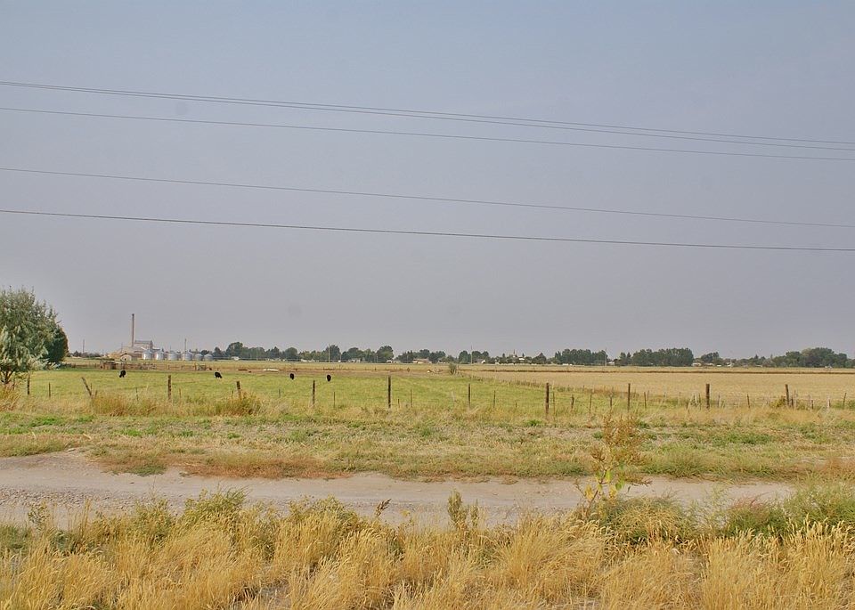 2nd image of 1200 N