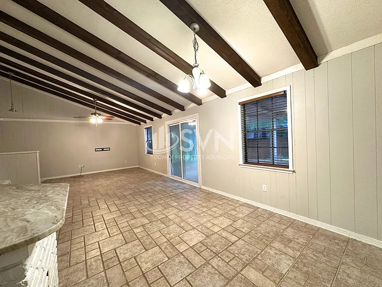 662 Ridgewood Dr — Photo 12