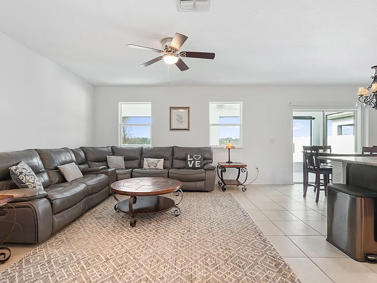 4819 Windy Hammock Way — Photo 9