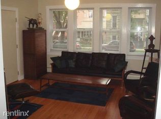 2424 W Thomas St, Chicago, IL 60622