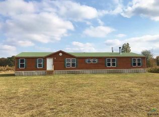 169 County Road 4450, Avery, TX 75554
