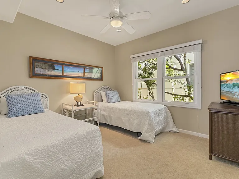 3059 Kalakaua Ave — Photo 14