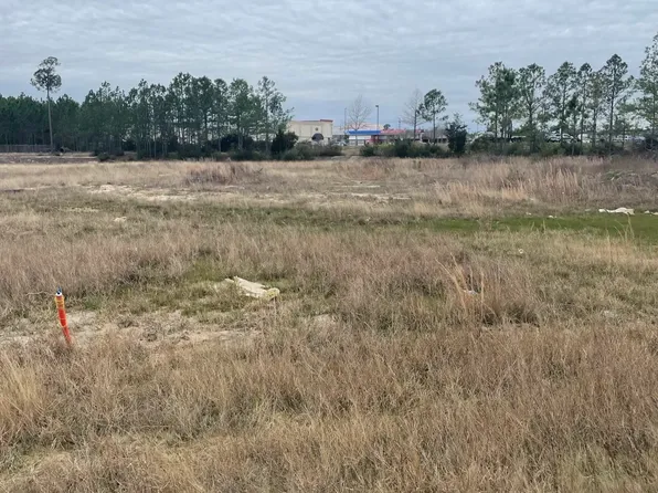 1870 Brenner Blvd, Lumberton, TX 77657