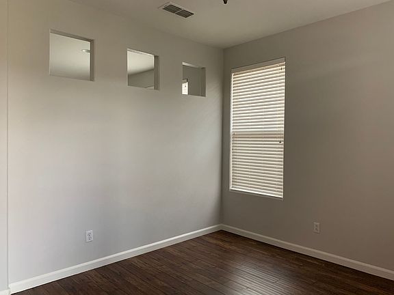 4th image of 9820 Westfalen Way