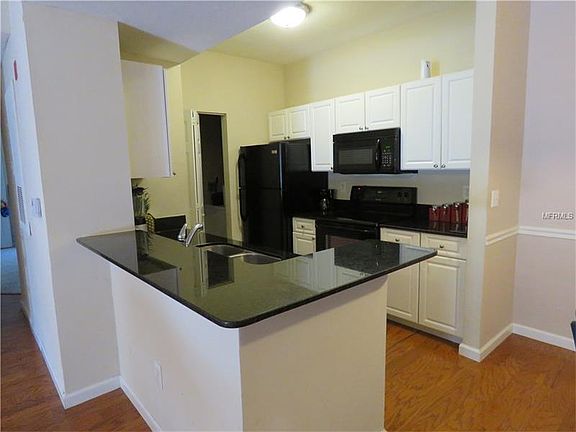 4th image of 2001 Tizewell Cir APT 1501