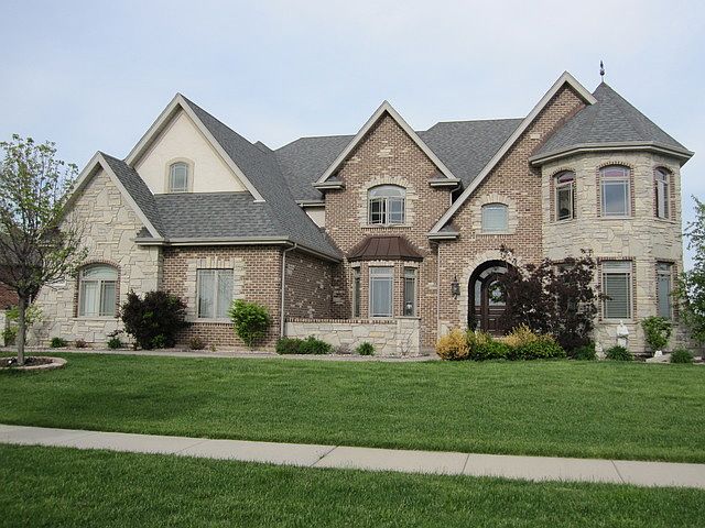 1st image of 15629 Jeanne Ln