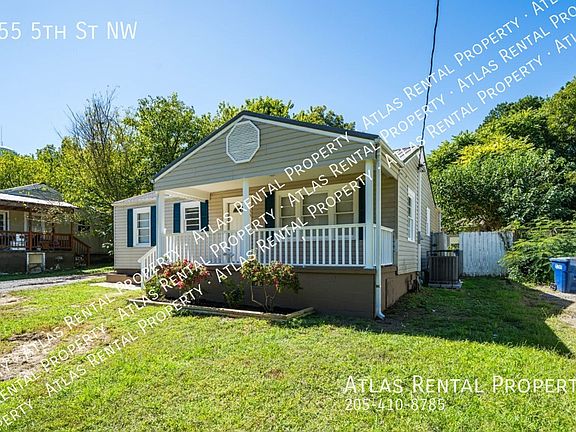 2nd image of 555 5th St NW