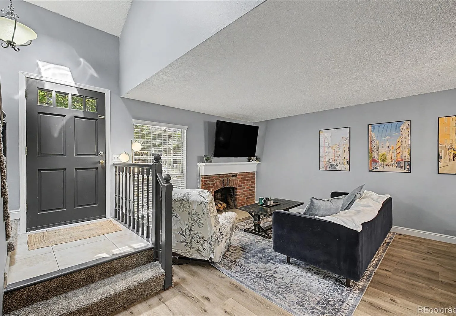 3 bed, 2.0 bath, 1264 sqft, $2,750 — Photo 3