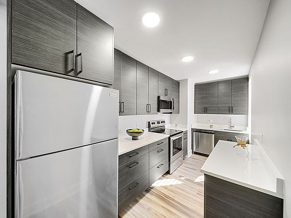 5th image of 20-43 Seagirt Blvd #3F
