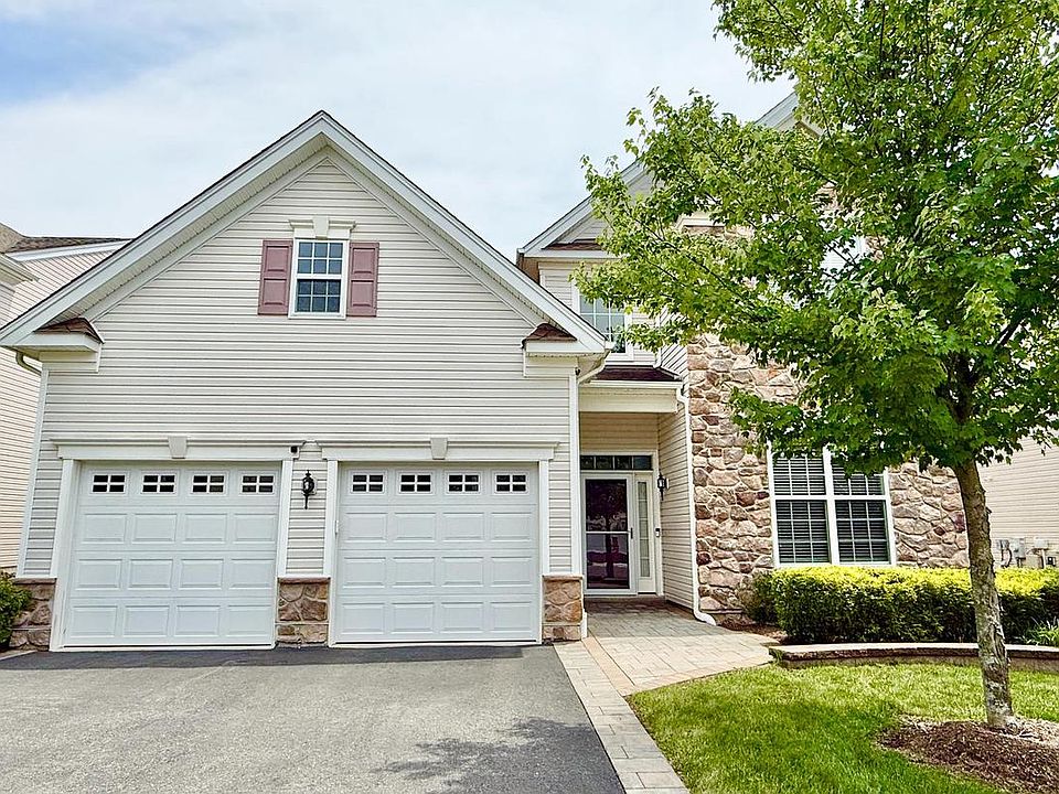 1st image of 38 Inverness Dr