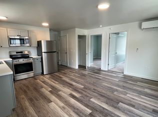 18 South St #4, Morrisville, VT 05661