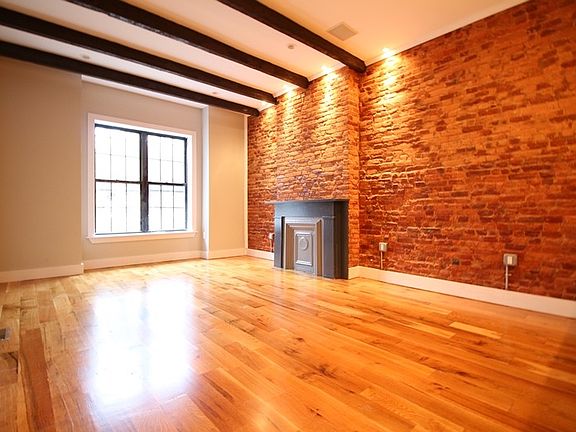 4th image of 630 Lexington Ave #1