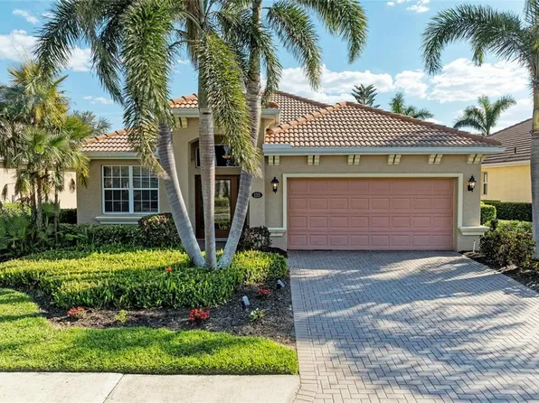 135 River Enclave Ct, Bradenton, FL 34212