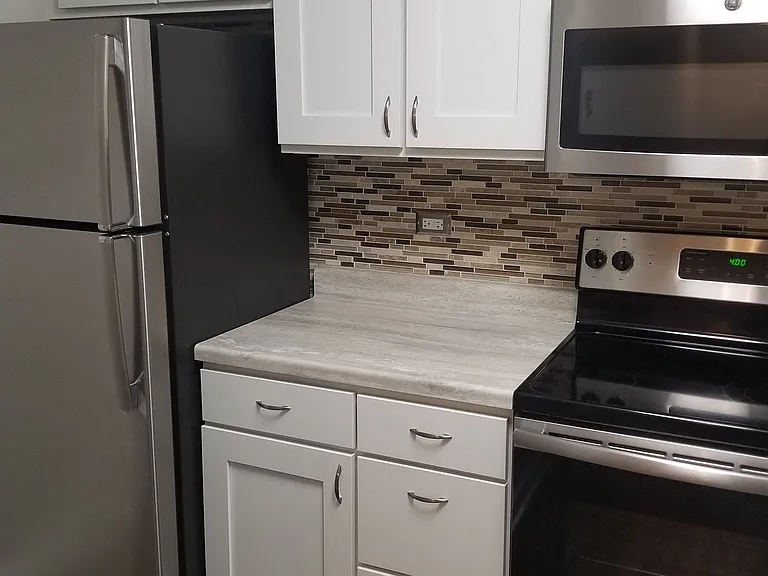 Lisle Station Apartments — Photo 58
