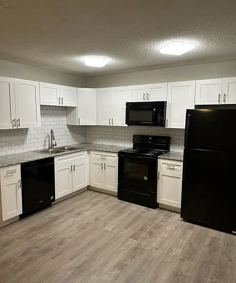 601 N Marshall St #522 — Photo 5