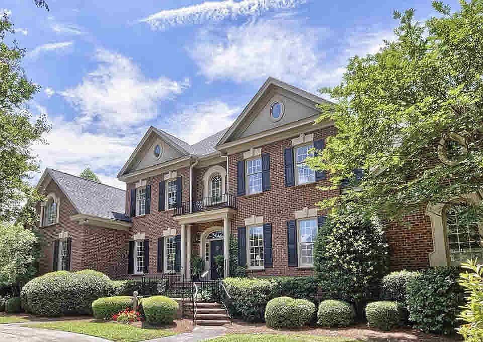 1st image of 204 Harwell Dr