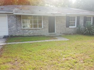 2703 Riverside Ln, Cayce, SC 29033