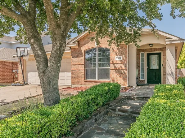 2551 Taos Dr, Grand Prairie, TX 75051