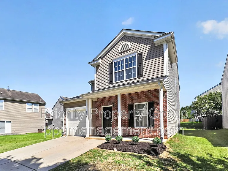 8913 Chalkstone Rd — Photo 36