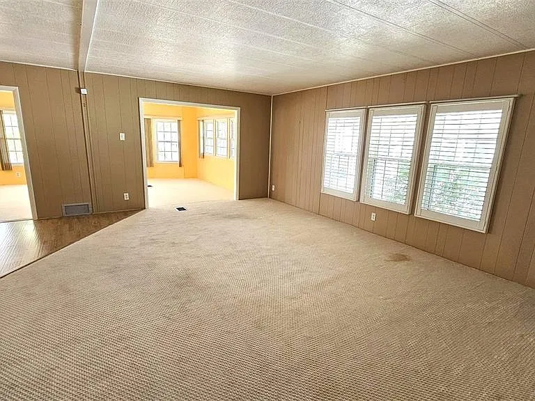 1240 Seagull Dr — Photo 15