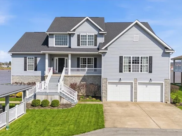 2 Stern Dr, Williamstown, WV 26187