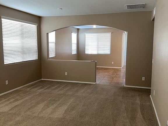 4th image of 18136 W Ivy Ln