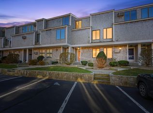 Yachtsman, Hyannis, MA 02601